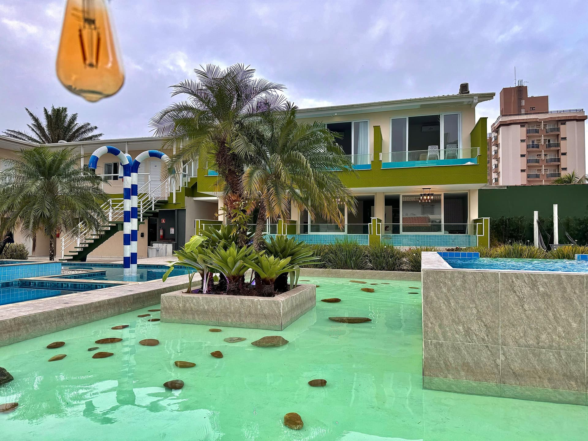 SR Beach Vilas